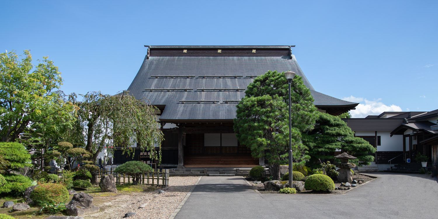 圓明寺 敷地内の様子